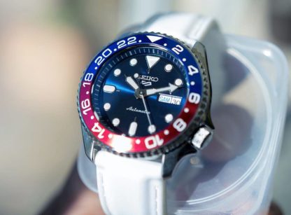 SEIKO "Fresh-Blue'n'White" SKX007 Nachfolger | 5 SPORTS SRPD – Bild 6