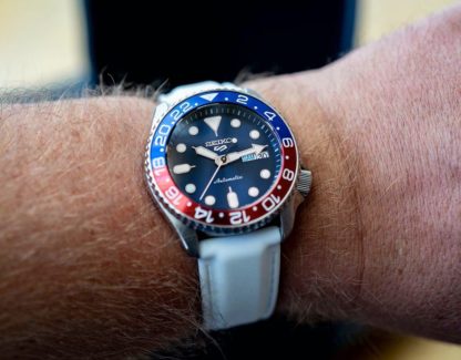 SEIKO "Fresh-Blue'n'White" SKX007 Nachfolger | 5 SPORTS SRPD – Bild 7