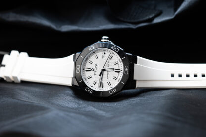Titoni IMPETUS CERAMTECH (Schwarz/Weiß) – Bild 2